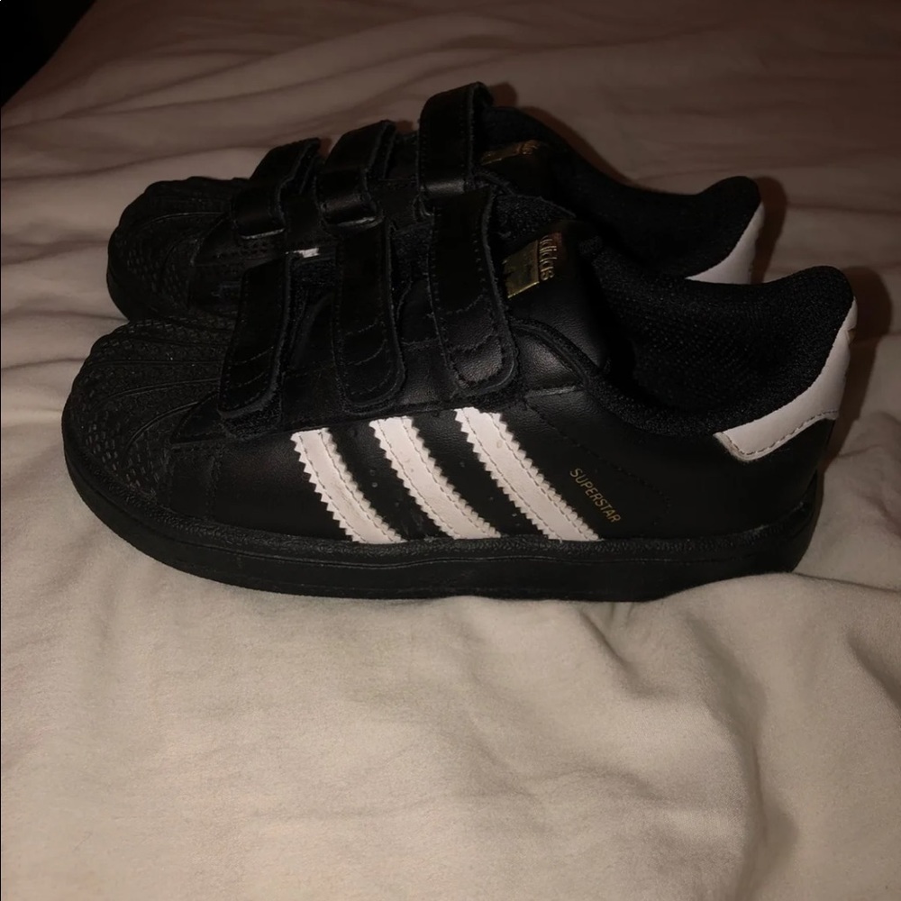 Toddler adidas size 10